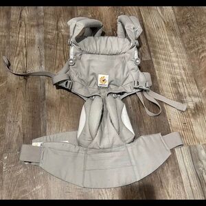 Ergobaby Omni 360